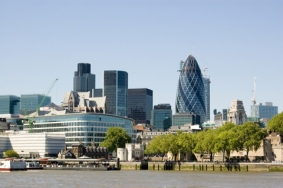 Cleaner Central London cleaning
